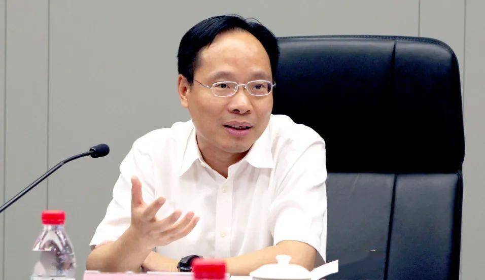 PG电子【聚焦】“新建年产6000万套绿色智能包装生产线项目”签约仪式圆满举行(图2)