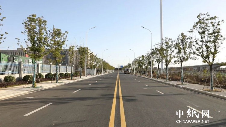 悦兴包装项目计划投资的5条生产线条进场(图3)