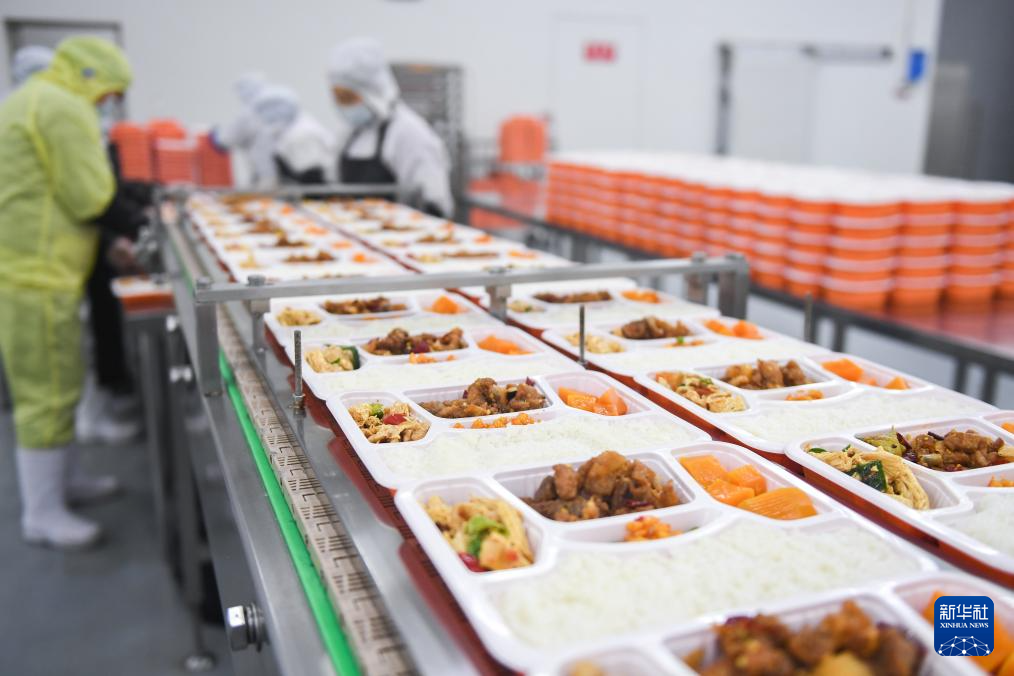 探访“荆楚味”高铁“后厨”PG电子平台(图9)